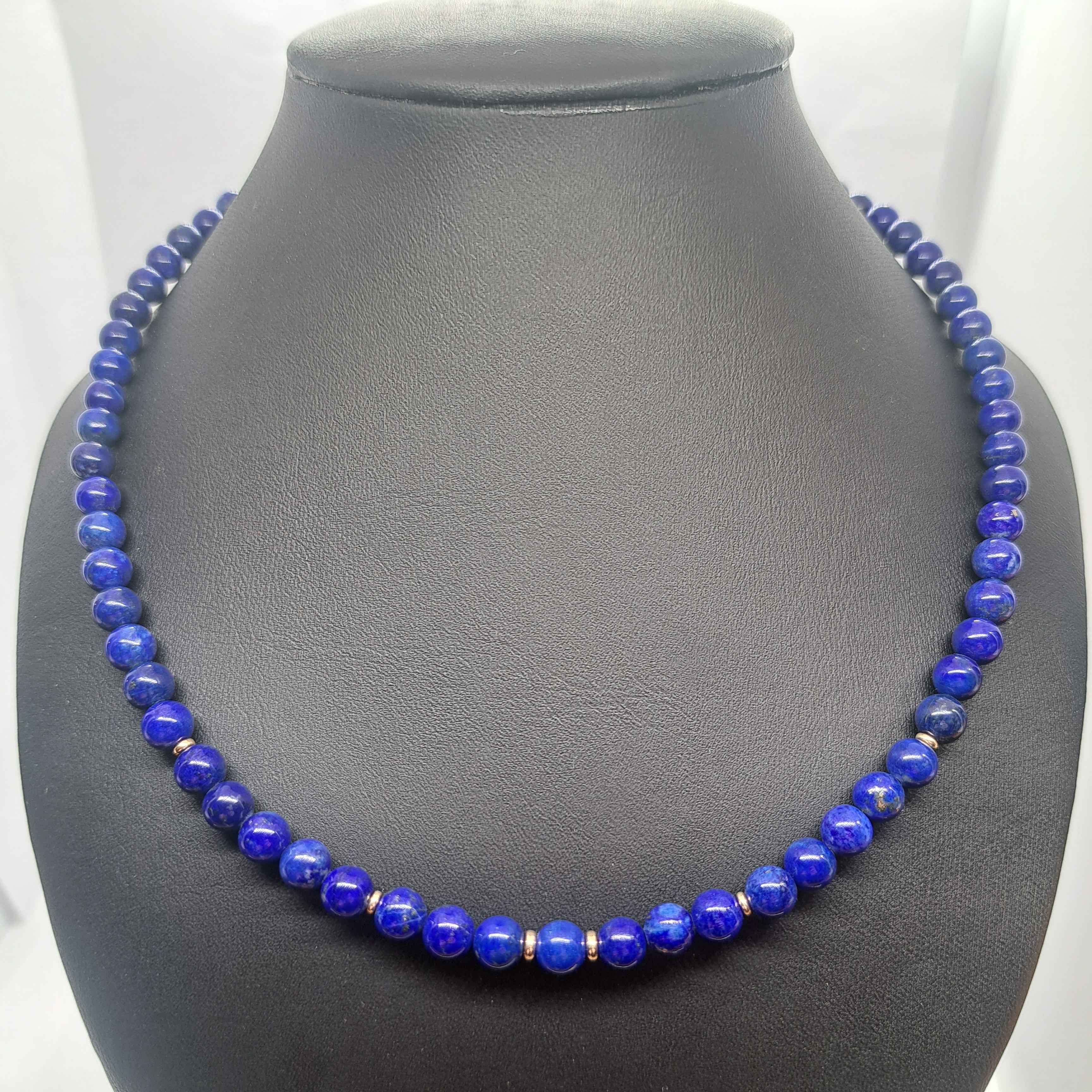 Lapis lazuli nyakék arannyal